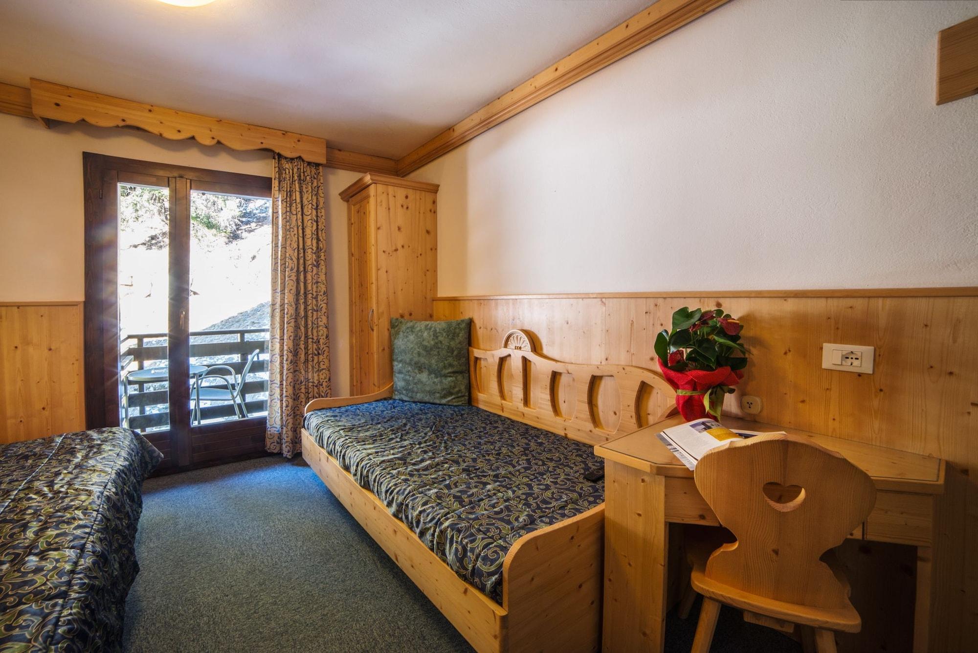 Hotel Cime D'Oro Madonna Eksteriør bilde