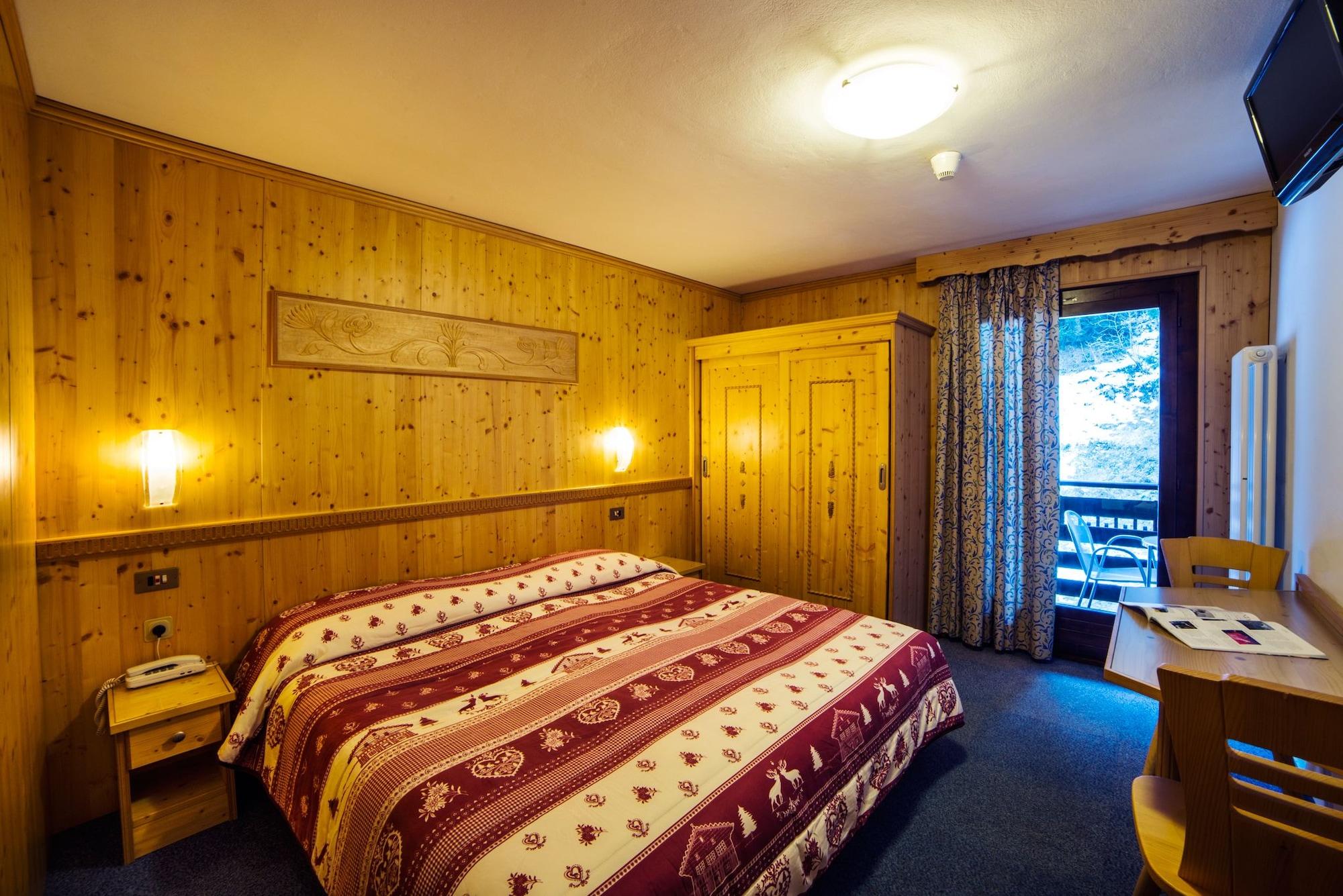 Hotel Cime D'Oro Madonna Eksteriør bilde