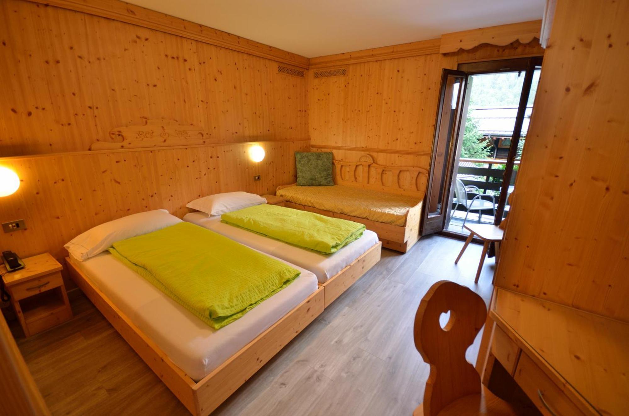 Hotel Cime D'Oro Madonna Eksteriør bilde